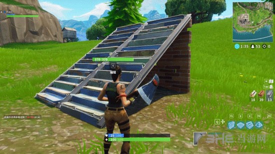 否在赛场上 否在赛场上