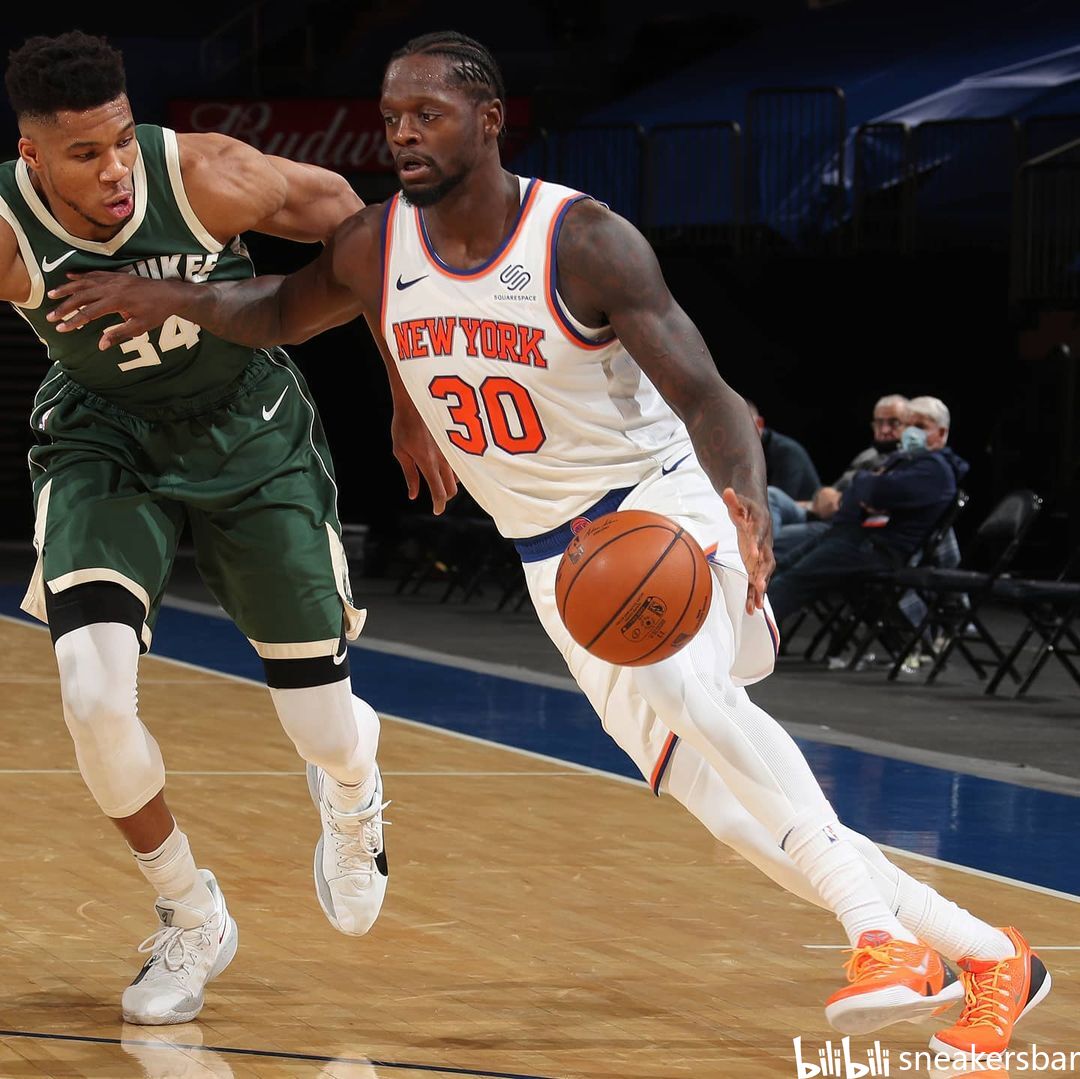 员洗牌中 员洗牌中