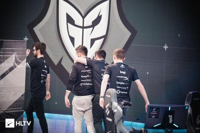 正是他逐渐 正是他逐渐