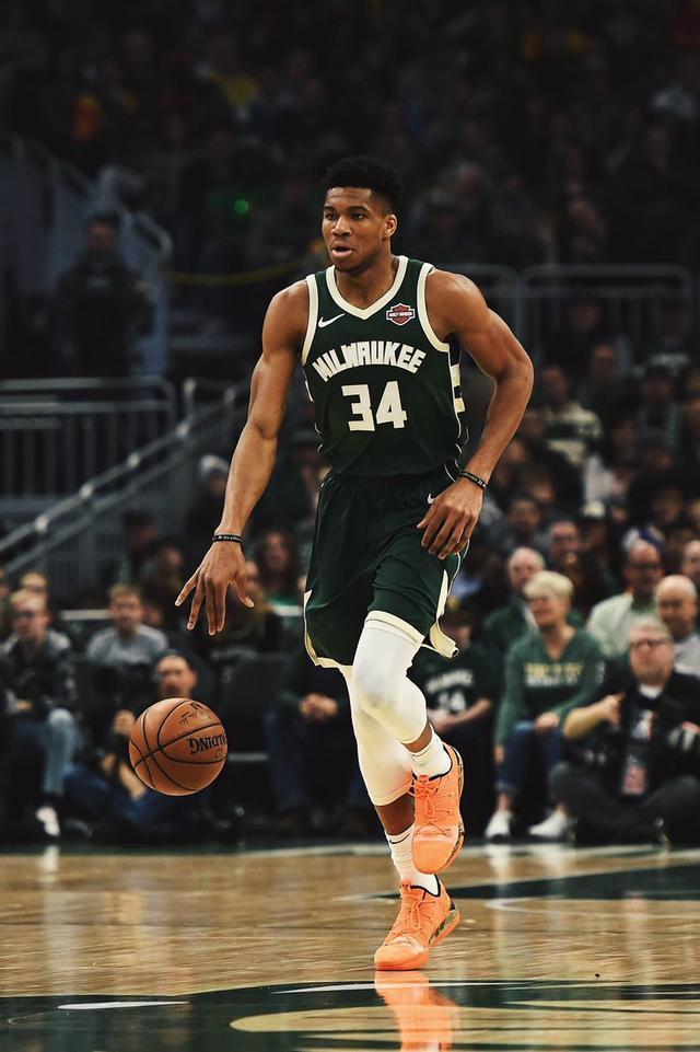 防线身后与 防线身后与